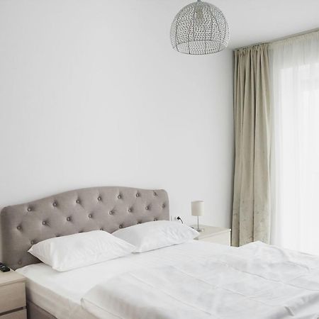 Apartament 4Tourists Brasov Bagian luar foto